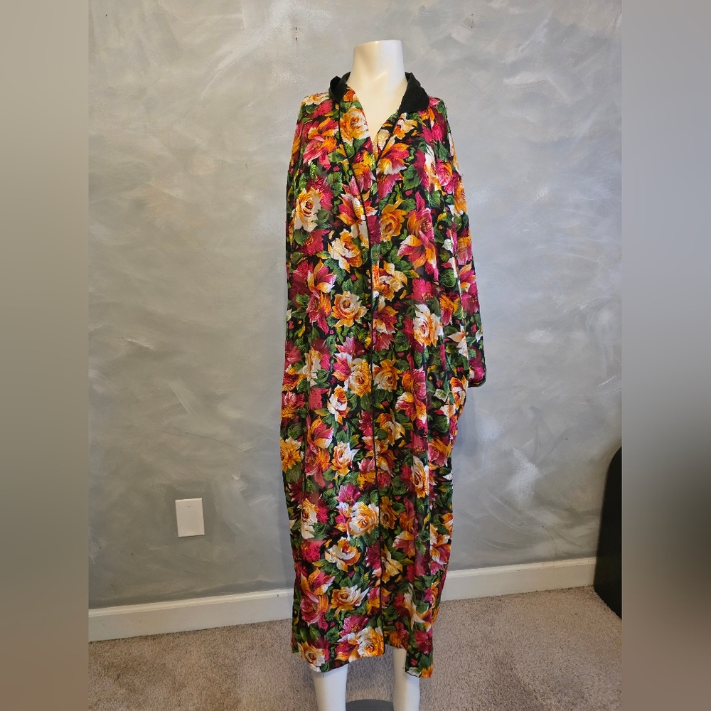 Vtg Victorias Secret Sateen Multicolored Floral Robe Size S No Belt Kimono Open